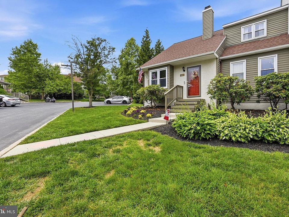 1st image of 3601 Davis Ct #3601