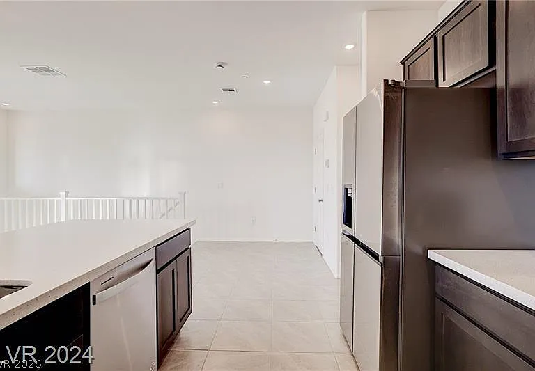 5613 Steampunk St — Photo 21
