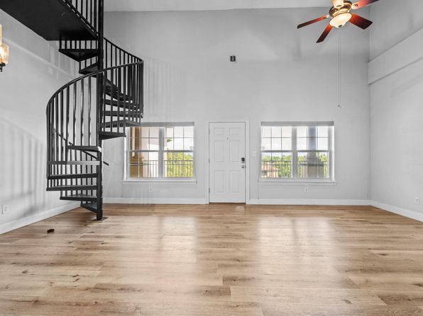 4507 Furling Ln SUITE 302, Destin, FL 32541
