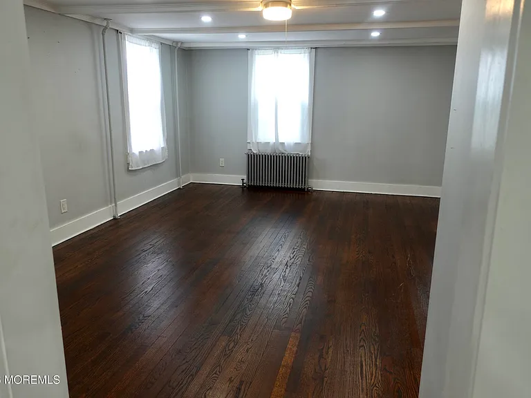 11 Main St — Photo 11