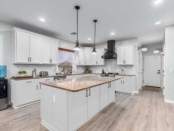 3rd image of 17769 W ALEXANDRIA Way
