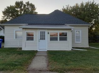 313 Railway St, Defiance, IA 51527