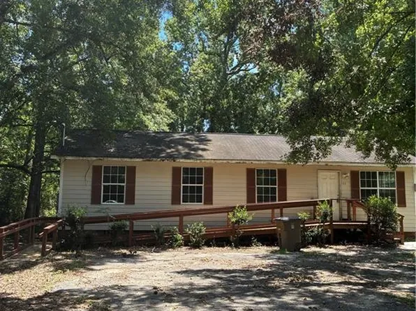 1337 Stewart Rd, Mobile, AL 36605