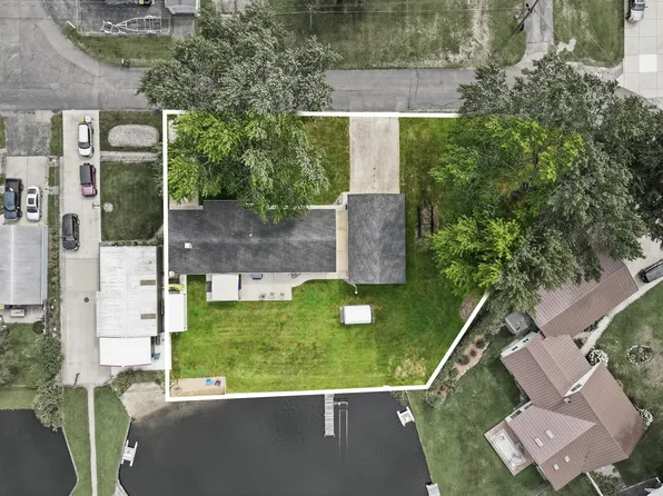 12632 Blue Lagoon Rd, Shelbyville, MI 49344