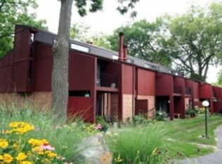 2407 Packard St #46E, Ann Arbor, MI 48104