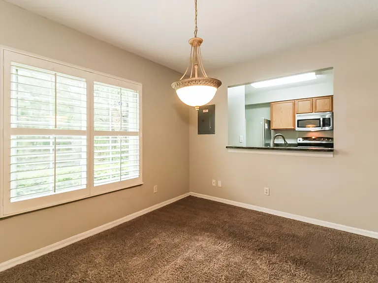 7131 Waterside Dr — Photo 6