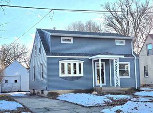 635 10th St NE, Mason City, IA 50401