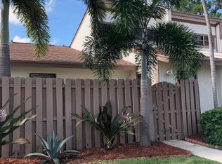 1939 Monks Ct, West Palm Beach, FL 33415