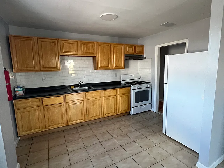 7233 Rising Sun Ave #D — Photo 1