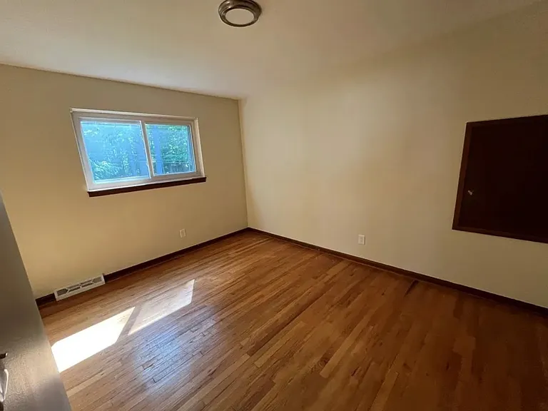 14741 Indian Creek Dr — Photo 15