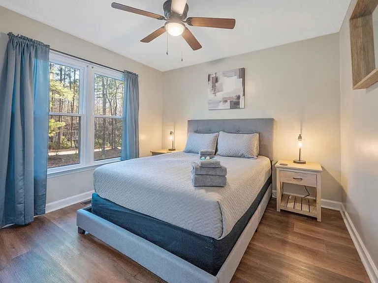 6908 Orchard Knoll Dr — Photo 31