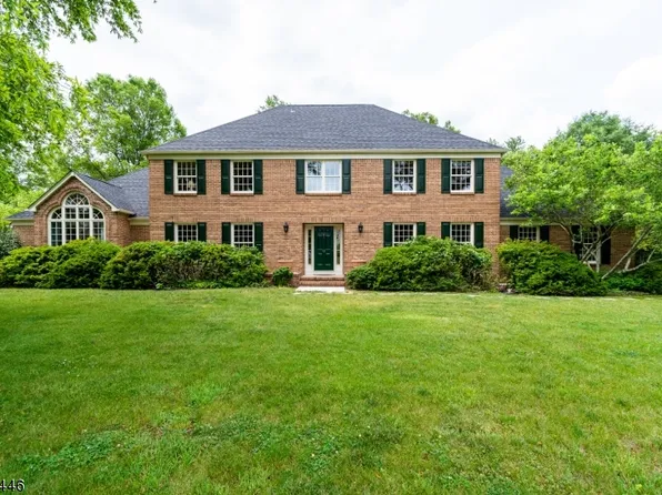 13 Cedar Ln, Montgomery Twp., NJ 08502
