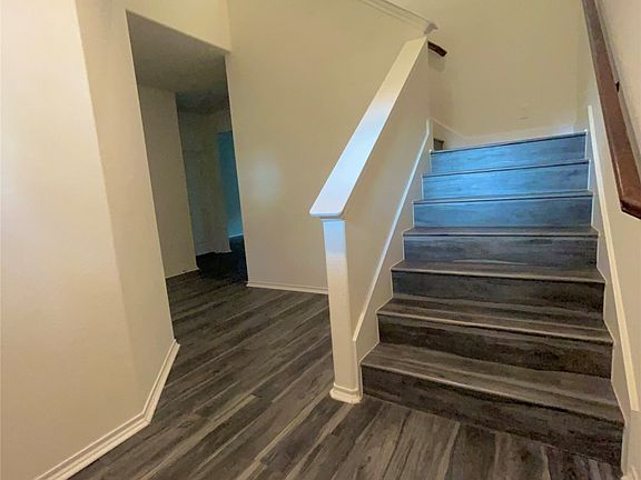 3rd image of 103 E 15th St