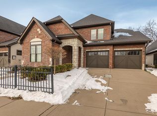 1752 S Springhouse Dr, Bloomington, IN 47401