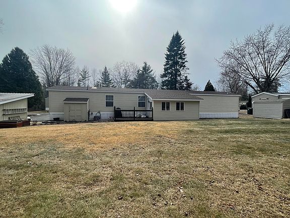 4th image of 7 Labarge Dr