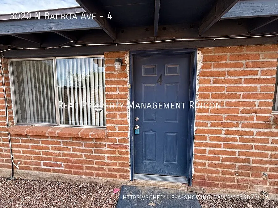 Centrally Located 1-Bed, 1-Bath. Water/Sewer/Trash Included!! — Photo 1