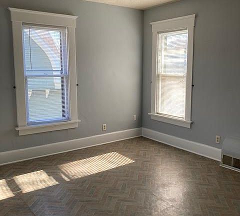 2nd floor bedroom