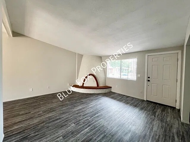 3536 S Burnett Place — Photo 3