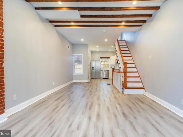 2058 E Stella St, Philadelphia, PA 19134