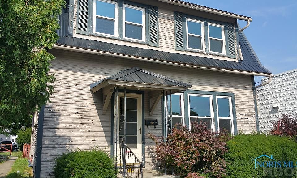 1st image of 222 N Sandusky Ave