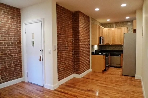 Rented by Citi Habitats | media 36