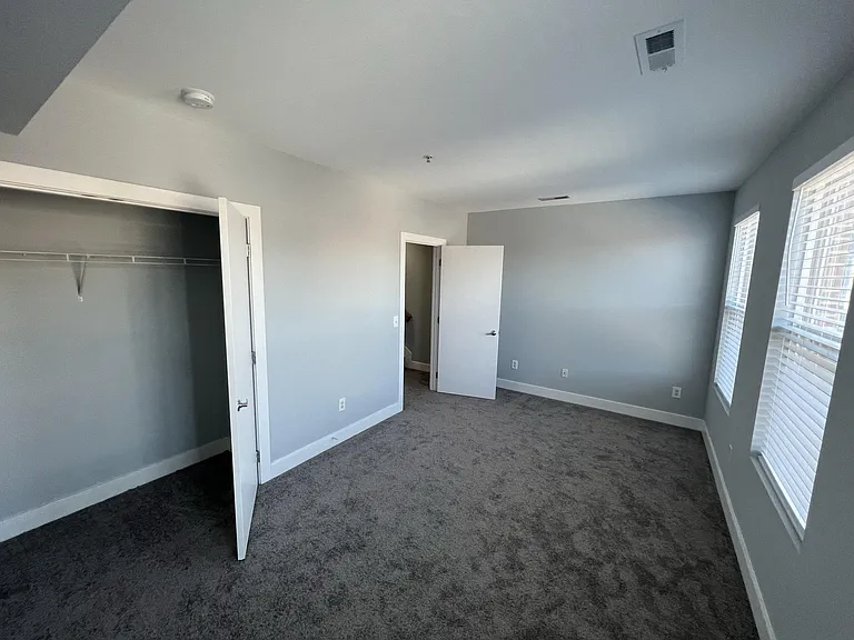 105 Narrowway Ct — Photo 29