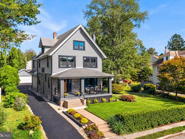 305 Lansdowne Rd, Havertown, PA 19083