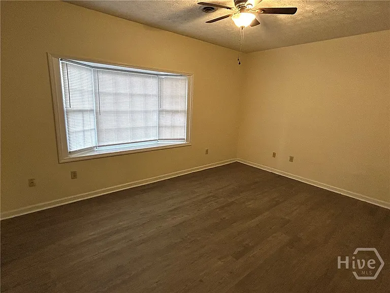 250 Cleveland Rd #219 — Photo 17