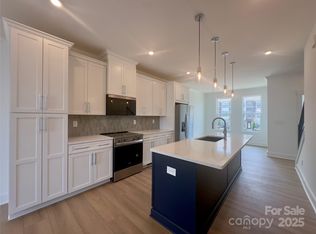 3618 S Tryon St #19, Charlotte, NC 28217