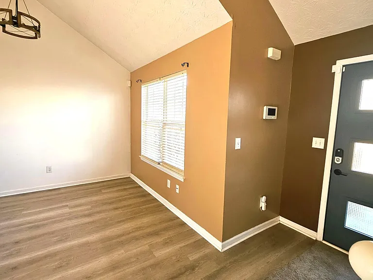 1278 Labrador Ln — Photo 24