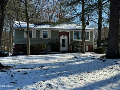 41 Sonat Road, Clifton Park, NY, 12065