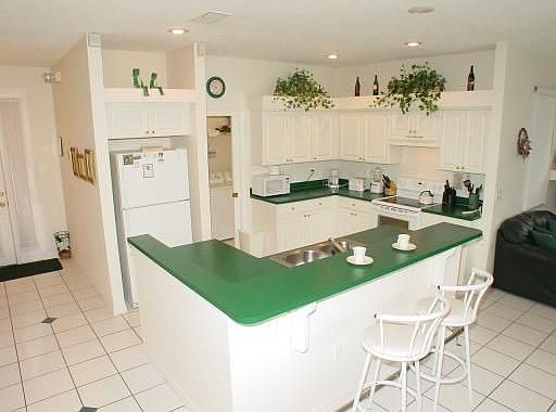 3rd image of 2902 Sunset Lakes Blvd