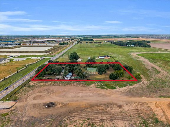 5th image of 8311 Katy Hockley Rd