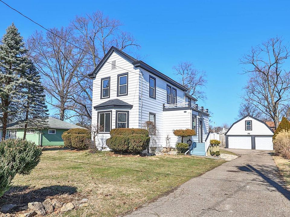 1st image of 4212 Woodlawn Ave