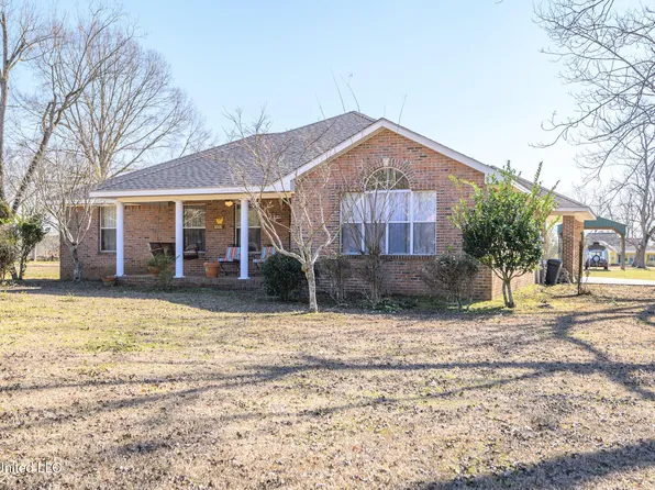 1288 Howell Tanner Chapel Rd, Lucedale, MS 39452