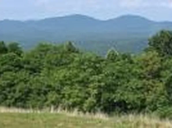 Summit Way, Blairsville, GA 30512