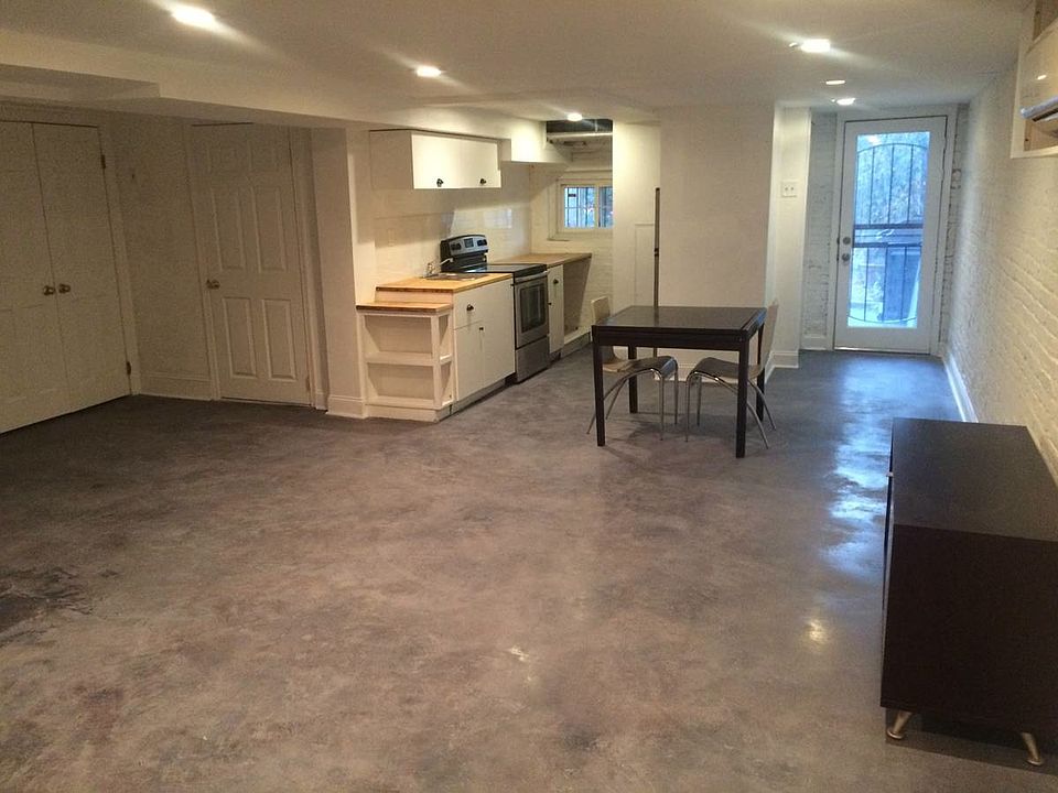2nd image of 2038 Allen Pl NW