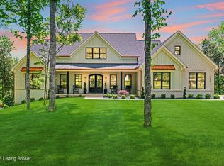 502 Wood Creek Dr, Shepherdsville, KY