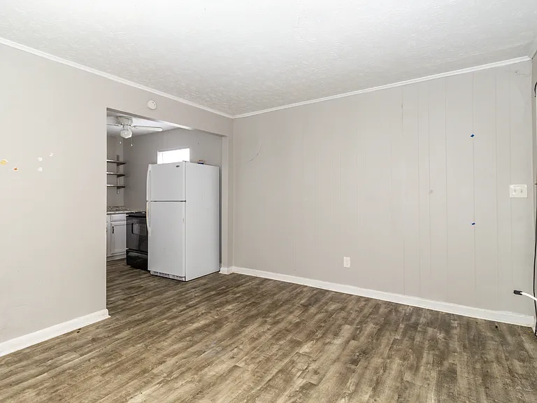 1038 McArthur Rd — Photo 7