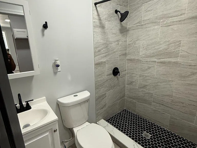 850 N 22nd St #1 — Photo 7