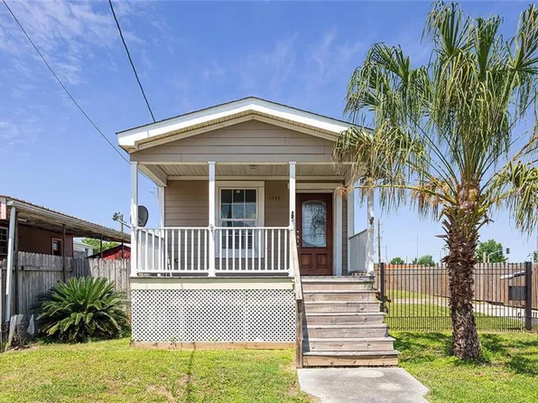 1048 Lebeau St, Arabi, LA 70032