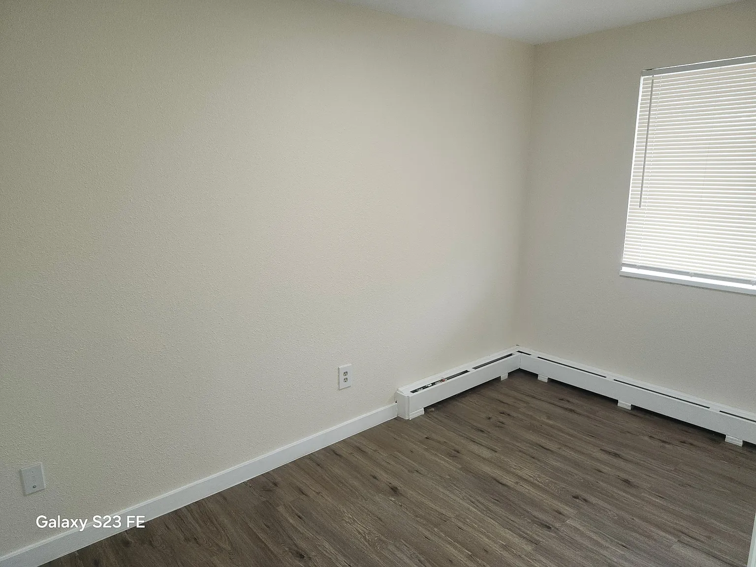 11948 East 17th Ave - 11 — Photo 3