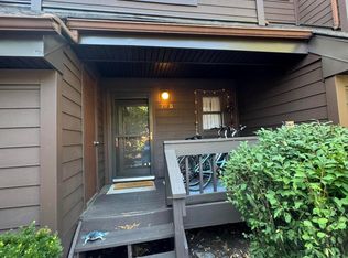 70 Arrowwood Dr UNIT B, East Stroudsburg, PA 18302
