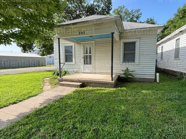201 W Olive Ave, El Dorado, KS 67042