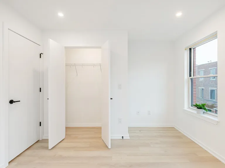 1627 Fontain St #PENTHOUSE — Photo 33