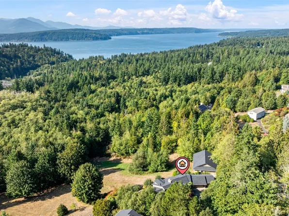 9907 Silver Sound Ln NW, Silverdale, WA 98383