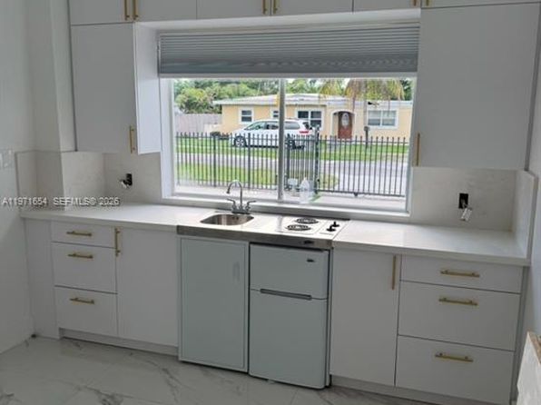 12501 SW 84th Ave Rd