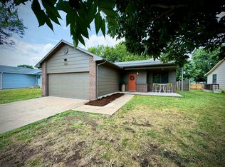 10624 E Bluestem St, Wichita, KS 67207