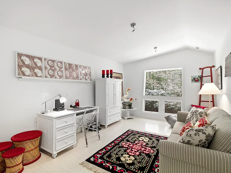 15 Fernwood Dr — Photo 6
