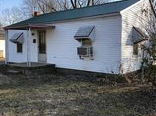 214 Harlan St, Farmington, MO 63640